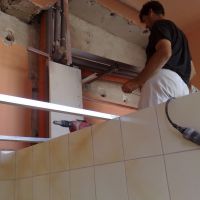 sos-obchodu-a-sluzieb-s-j-bratislava-2009